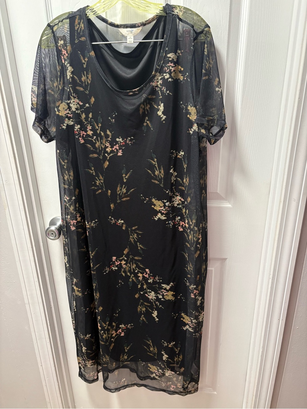Terra & Sky Black Floral Mesh Midi Dress